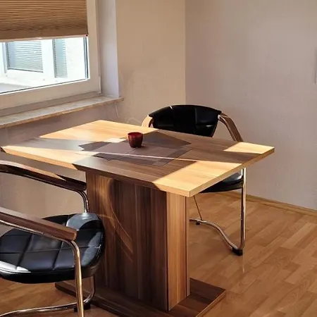 Ferienwohnung Sued-west Apartment